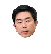 牧原 秀樹議員 44歳 副幹事長・青年局長