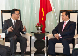 ズン・ベトナム首相を表敬訪問