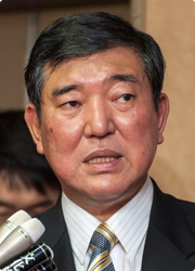 石破茂幹事長