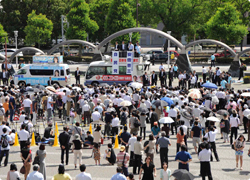 安倍総裁 景気が回り始める入り口 負けるわけにはいかない