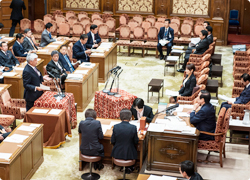 特定秘密保護法案　わが党11議員が質問