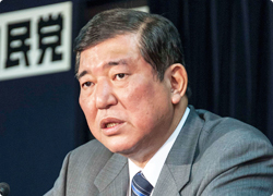 石破茂幹事長