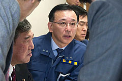谷垣総裁「復旧に向けわが党の力を結集する」 東北地方太平洋沖地震緊急災害対策本部