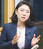 牧島かれん衆院議員