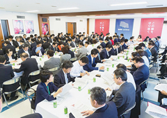 骨太の方針などを協議した政務調査会全体会議