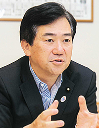 山川鉃郎