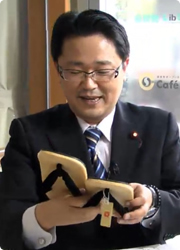 「外交交渉とは、自民党とは」 「外交交渉とは、自民党とは」