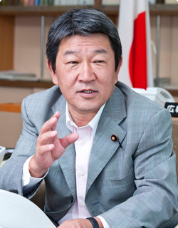 茂木敏充広報本部長 茂木敏充広報本部長