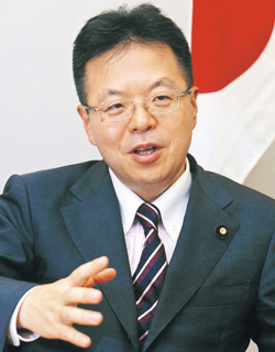 世耕弘成参院政策審議会長 世耕弘成参院政策審議会長
