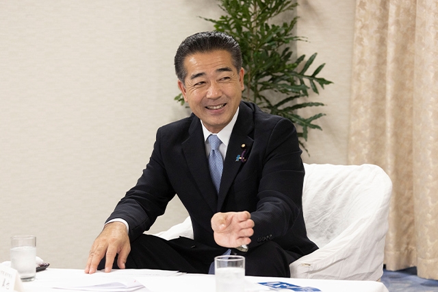 丸川珠代 広報本部長による「ネットDeマイ(出前)講座」を開催しました