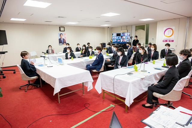 「首都圏第15期インターンシップ」集合研修を開催しました（講師：稲田 朋美 副学院長）