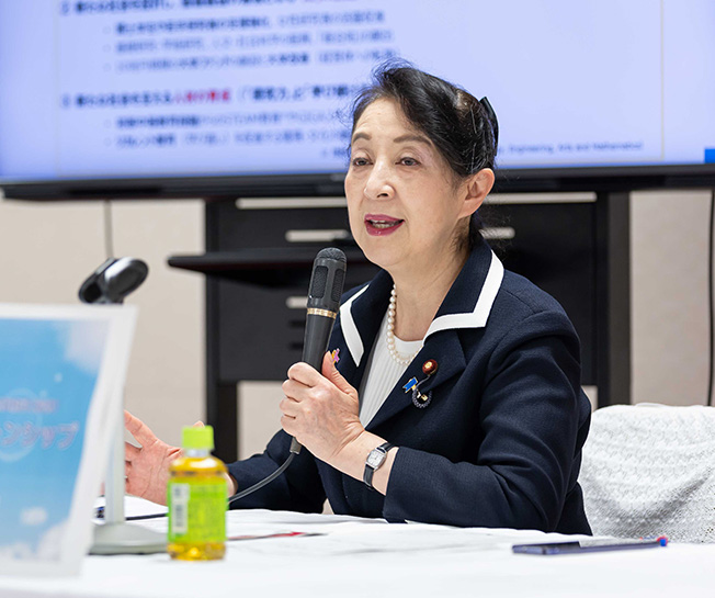 「首都圏第15期インターンシップ」集合研修を開催しました（講師：尾身 朝子 副学院長）