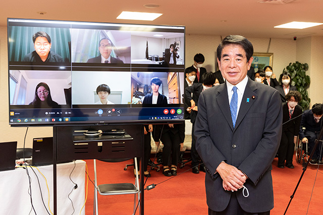 「首都圏第15期インターンシップ」閉講式を開催しました（講師：下村 博文 中央政治大学院学院長）