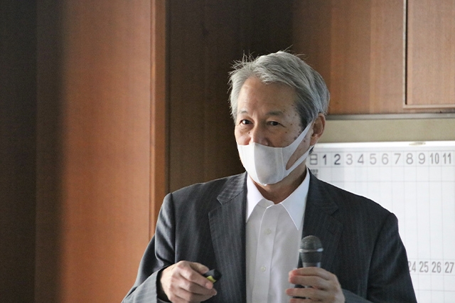 熊本県連政治学校「明日のリーダー育成塾」(講師:自見はなこ参議院議員、白石隆熊本県立大学理事長)が開催されました