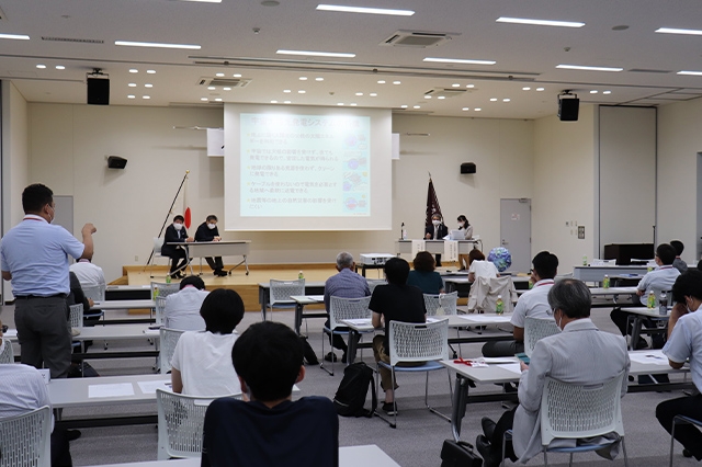 「ふくしま未来政治塾」が開催されました