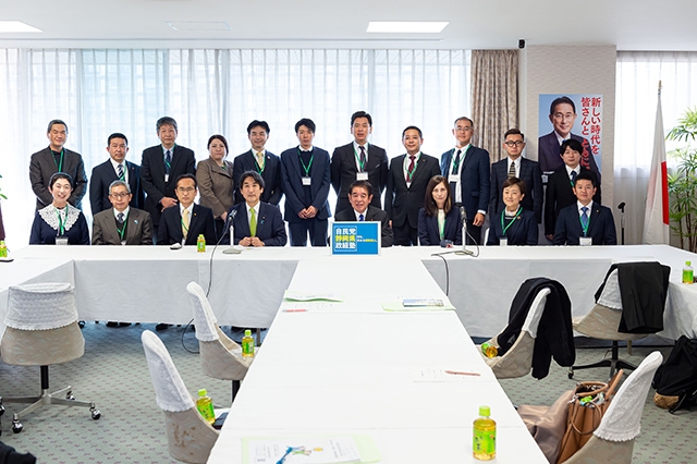 「自民党静岡県政経塾」東京研修(挨拶:下村博文 学院長)が開催されました(1/2)