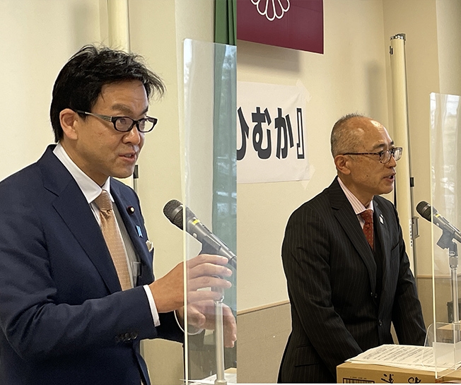 宮崎県連政治学校「ニューリーダー育成塾ひむか」第11期第5回講座を開催しました。(講師:堀井 学 衆議院議員、横山 直樹 宮崎県商工観光労働部 観光経済交流局長)