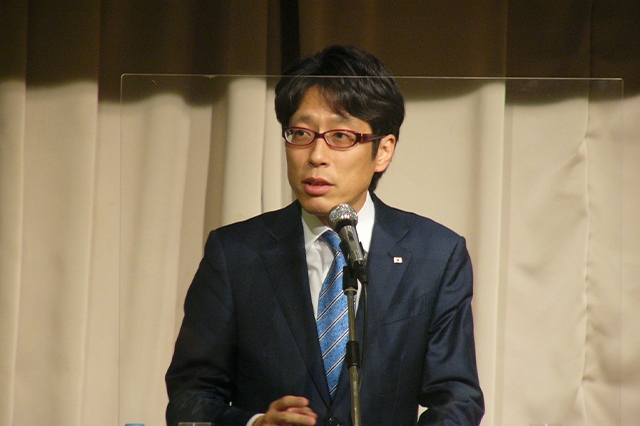 「やまなし政治大学校」(講師:下村博文 学院長、作家 竹田恒泰 氏)が開催されました