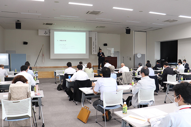 福島県連政治学校「ふくしま未来政治塾」が開催されました(講師:山田 太郎 参議院議員)