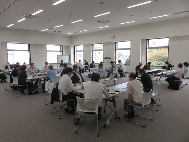 福島県連政治学校「ふくしま未来政治塾」が開催されました(講師:山田 太郎 参議院議員)
