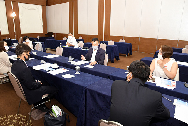 「HOKKAIDO政治塾」を開催しました(講師:高市 早苗 経済安全保障担当大臣)