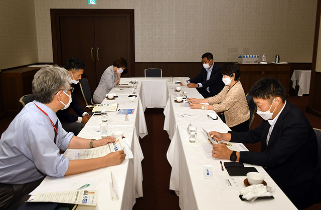 「HOKKAIDO政治塾」を開催しました