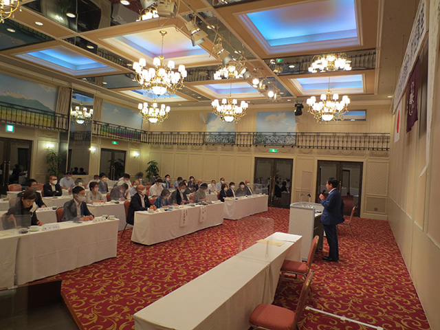 第3期「とっとり政治塾」第1回講座（講師：下村博文 中央政治大学院学院長）が開催されました