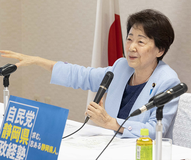 「自民党静岡県政経塾」東京研修を開催しました(講師:山谷 えり子 参議院議員)