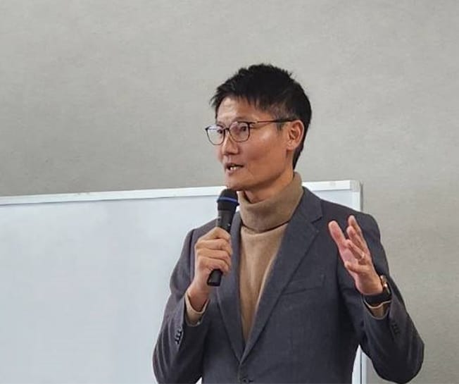 奈良政経アカデミー第6回講座開講