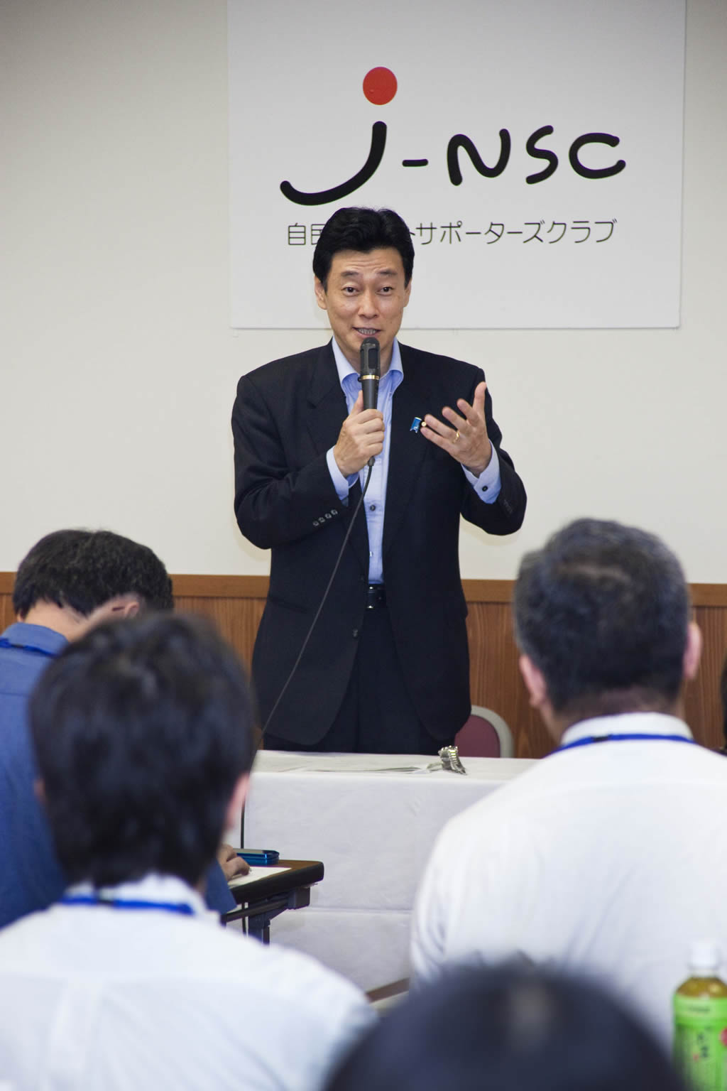 第17回まなびとプロジェクト（講師：西村康稔衆議院議員）を開催しました