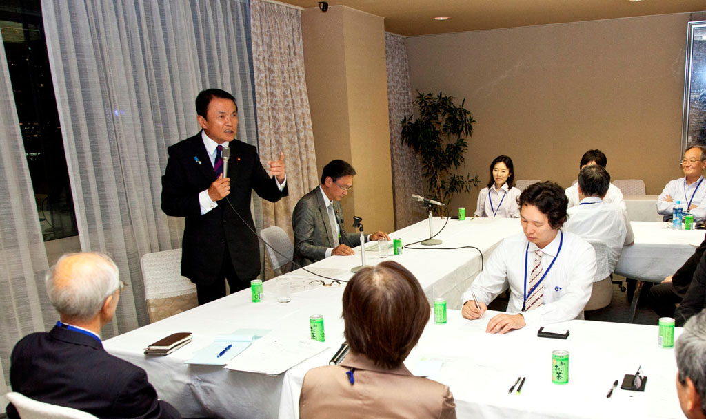 第31回まなびとプロジェクト（講師：麻生太郎前総裁）を開催しました