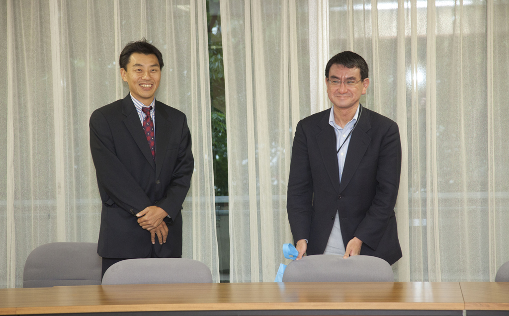 第40回まなびとプロジェクト（講師：河野太郎中央政治大学院長）を開催しました
