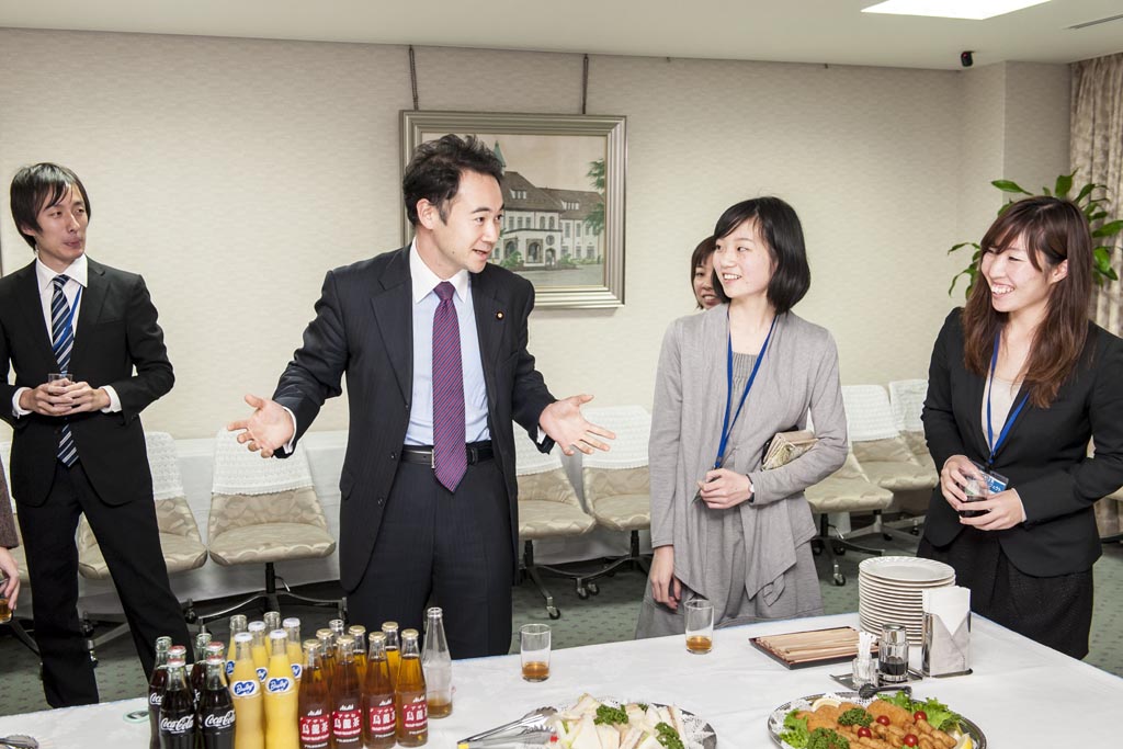 第41回まなびとプロジェクト（講師：鈴木馨祐衆議院議員）を開催しました