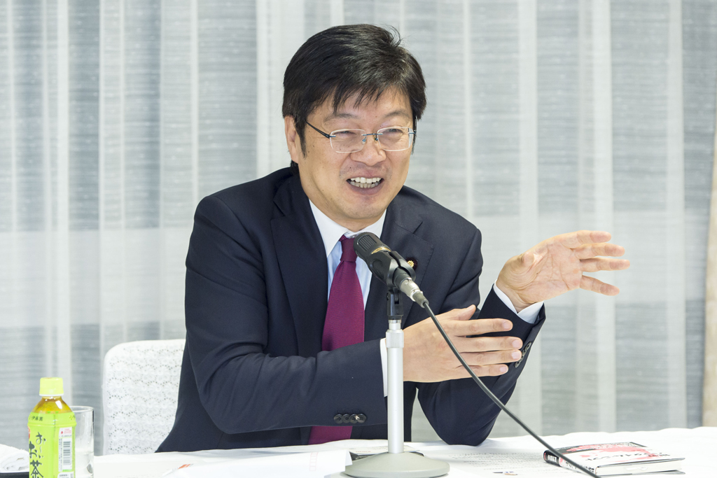 第60回まなびとプロジェクト（講師：阿達雅志参議院議員）を開催しました