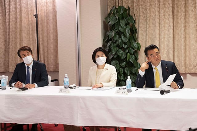 第2期・第3回「まなびと夜間塾」(講師:五百旗頭薫東京大学大学院法学政治学研究科教授「近現代日本の憲法と政治:戦前二大政党から自民党へ」)を開催しました