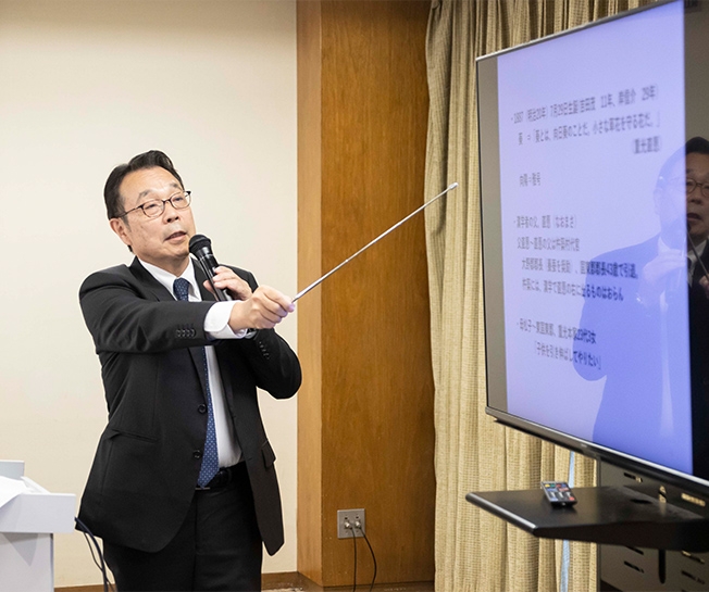 第2期「まなびと夜間塾」特別講座(講師:福冨 健一 自民党中央政治大学院教授「重光葵 連合軍に最も恐れられた男と保守合同」)