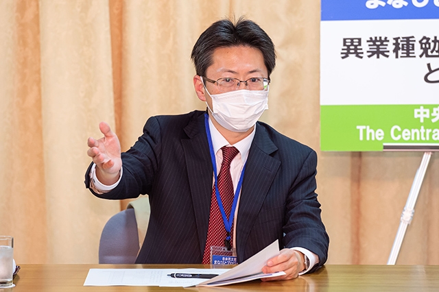 一橋大学社会学部教授　中北浩爾ゼミとの交流　