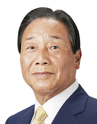 尾藤 義昭