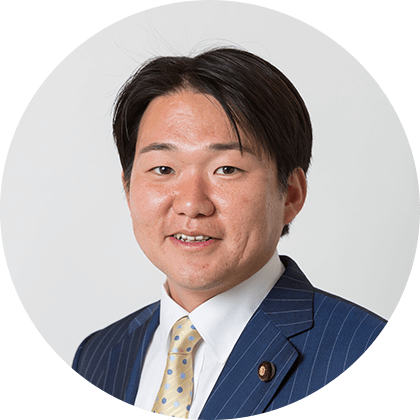 山下 雄平