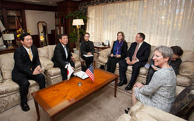 Her Excellency Ms.Caroline KENNEDY, the U.S. Ambassador to Japan visits to make an inaugural address to LDP Headquarters. (December 6, 2013)