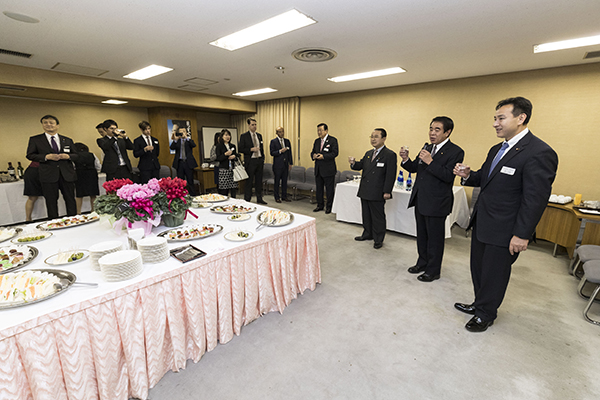 Nagatakai on the 13th of December: MPs of International Bureau exchanged views with members of Foreign Embassies in Japan. (December 13, 2016)