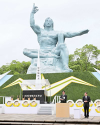 Prime Minister Abe: "We must never repeat the horrors of nuclear devastation."