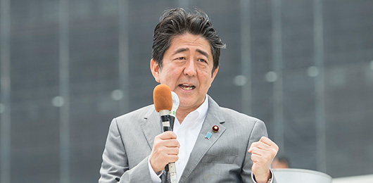 「日本の平和と安全をどちらに託すのかを決める選挙」安倍総裁が青森・秋田両県で街頭演説