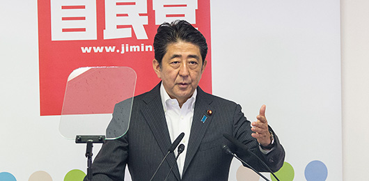 経済対策即始動　「未来の成長の種に大胆に投資する」安倍晋三総裁　参院選結果受けて記者会見