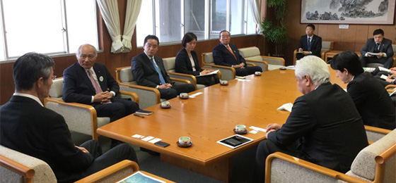柏崎市長らと意見交換 党原子力規制PT