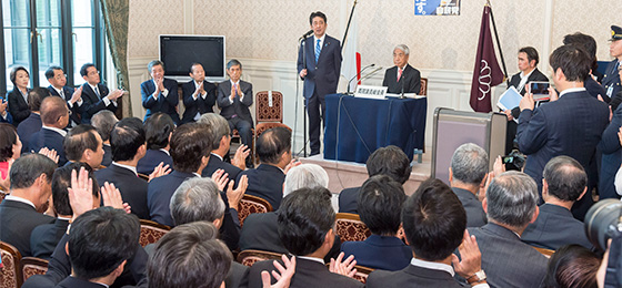 日本を守り抜き、子どもたちの未来を責任を持って切り拓く 安倍総裁発言(全文)