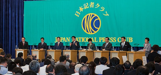 「安定した政治でこの国を守り抜く」党首討論会で安倍総裁が決意表明