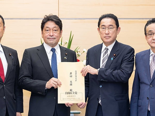 わが国の平和と安全を守り抜く 党安全保障調査会が政府に提言