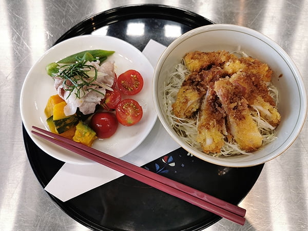 思わず食べたい 私の推しメシ星 北斗 参議院議員北寄貝(ほっきがい)