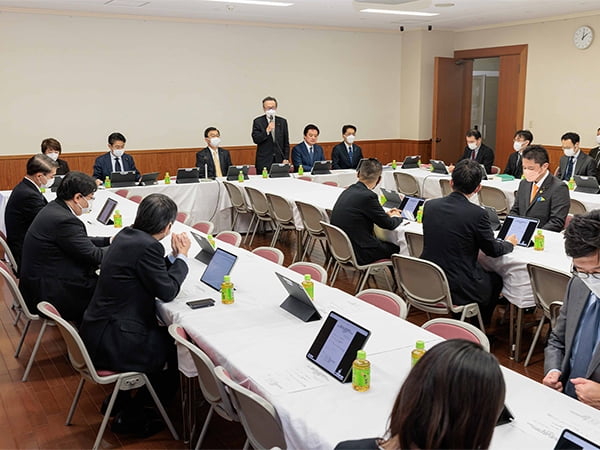 救済新法 不当な寄付勧誘を禁止 法人等に「配慮義務」規定